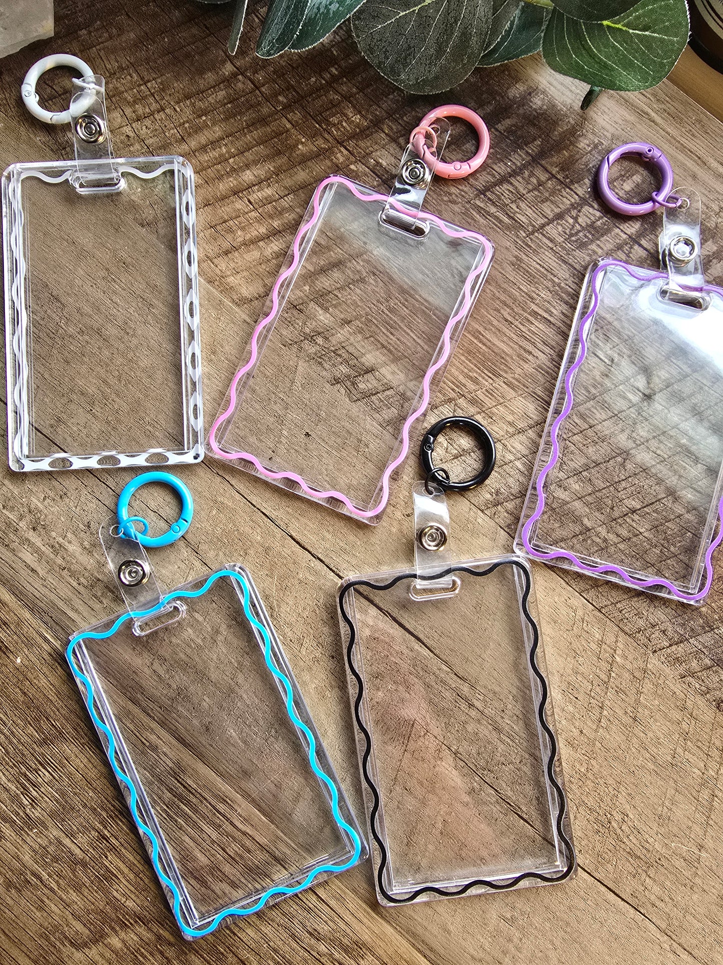 Scalloped Edge Photocard & ID Holder Sacred Sol Design