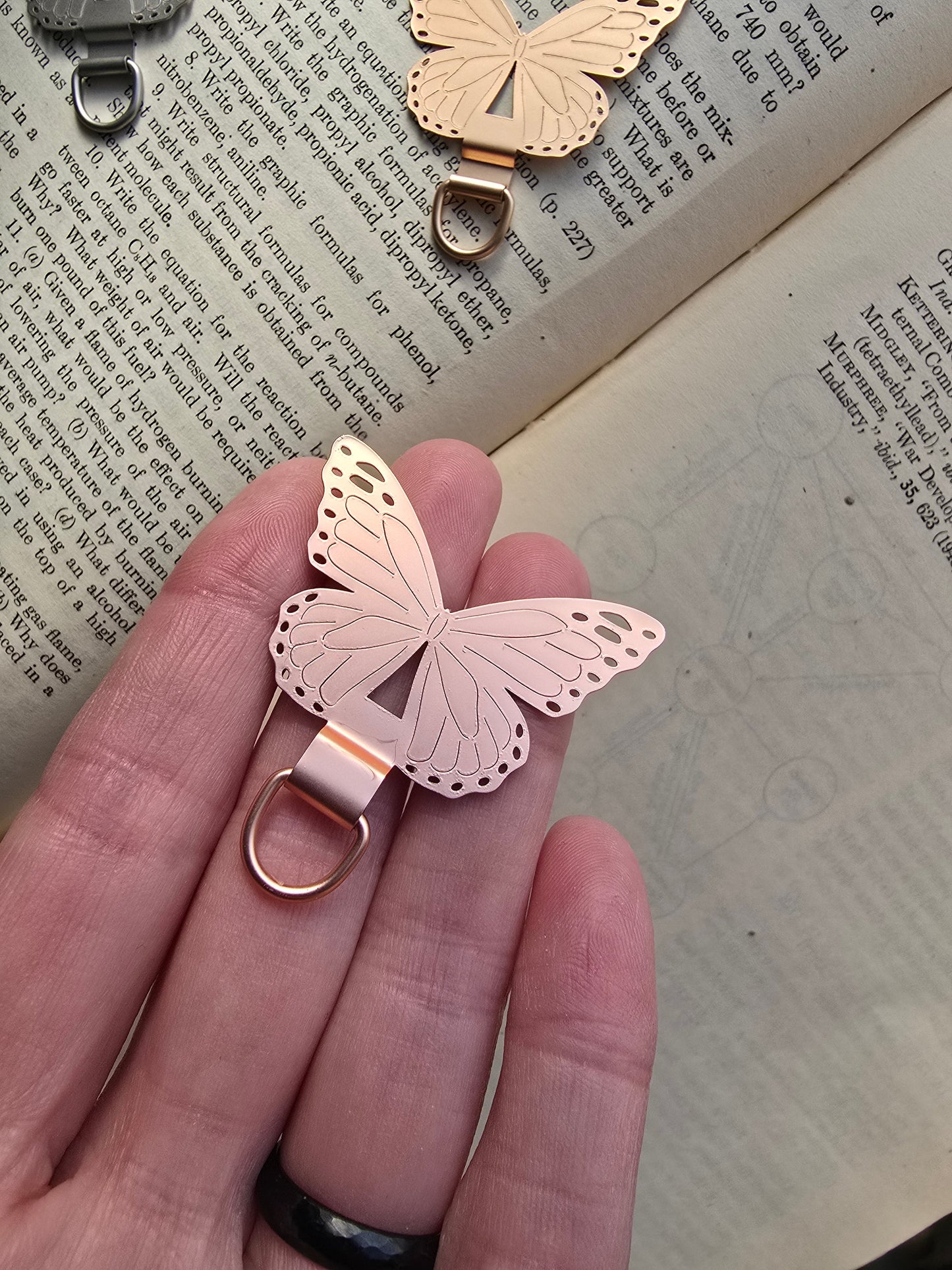 Butterfly Universal Phone Connector | Strong Metal Connector Sacred Sol Design