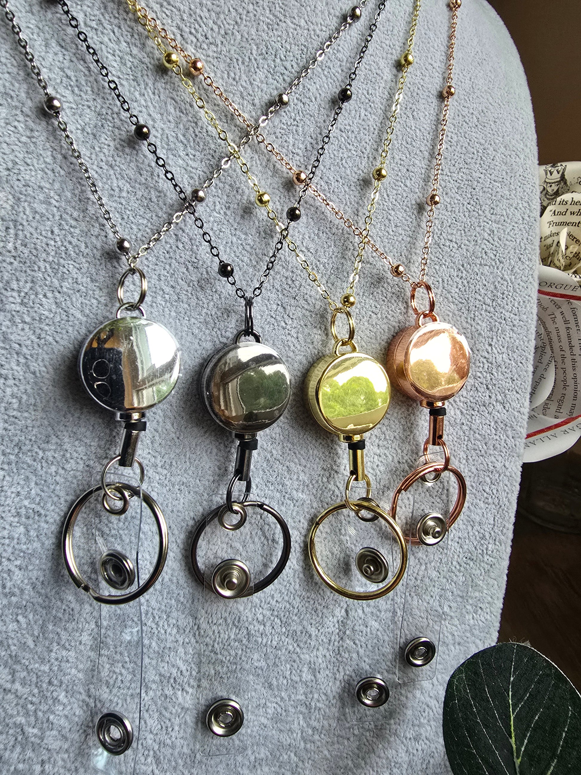 Classy Lanyard Necklace with Retractable Reel Sacred Sol Design