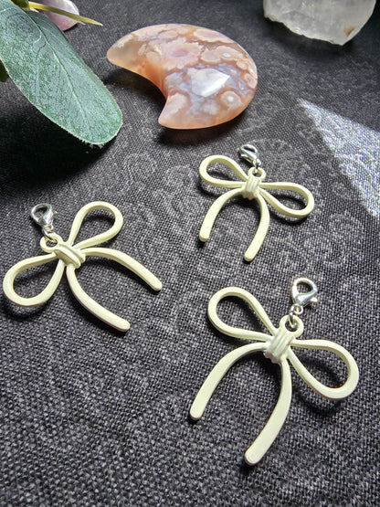 Macaron Bow Charm | Enamel White Cute Fashion Accessory Clip My Store